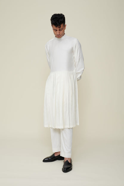 Pleated Mockneck Kurta