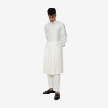 Pleated Mockneck Kurta